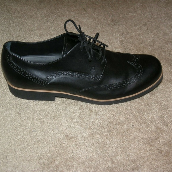 Tod\'s Black Leather Wingtip Brogue Size 10M NWOB main image 4